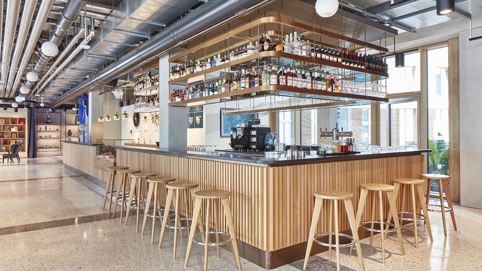 Vitra Aletto © Eduardo Perez