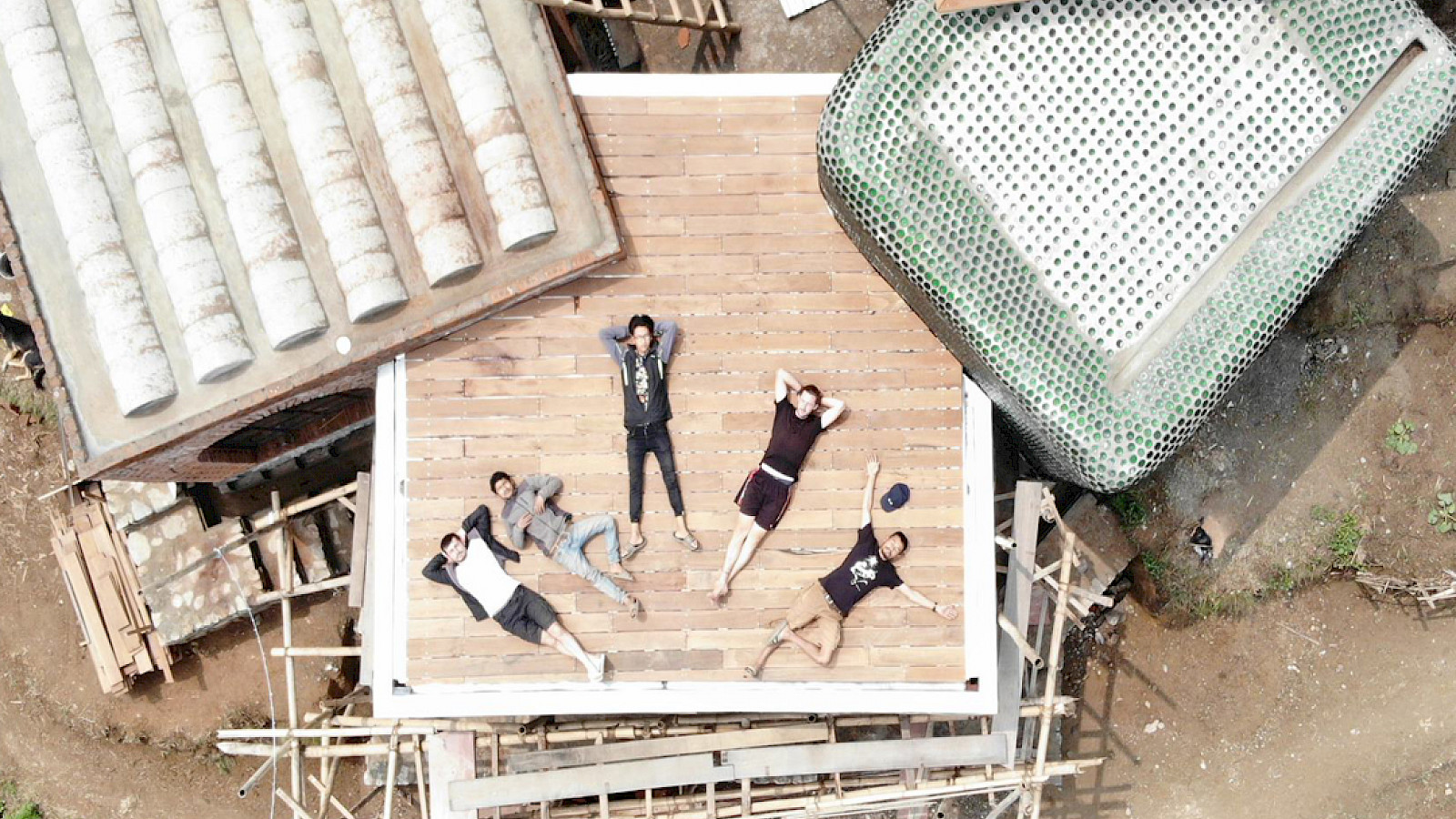 Community Lodge Nepal Dachterrasse © SUPERTECTURE