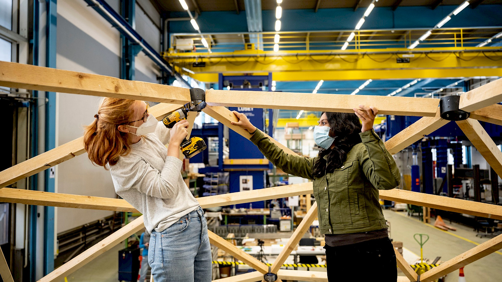 Dome Assembly with Reused Materials © Daniel Winkler, CEA lab