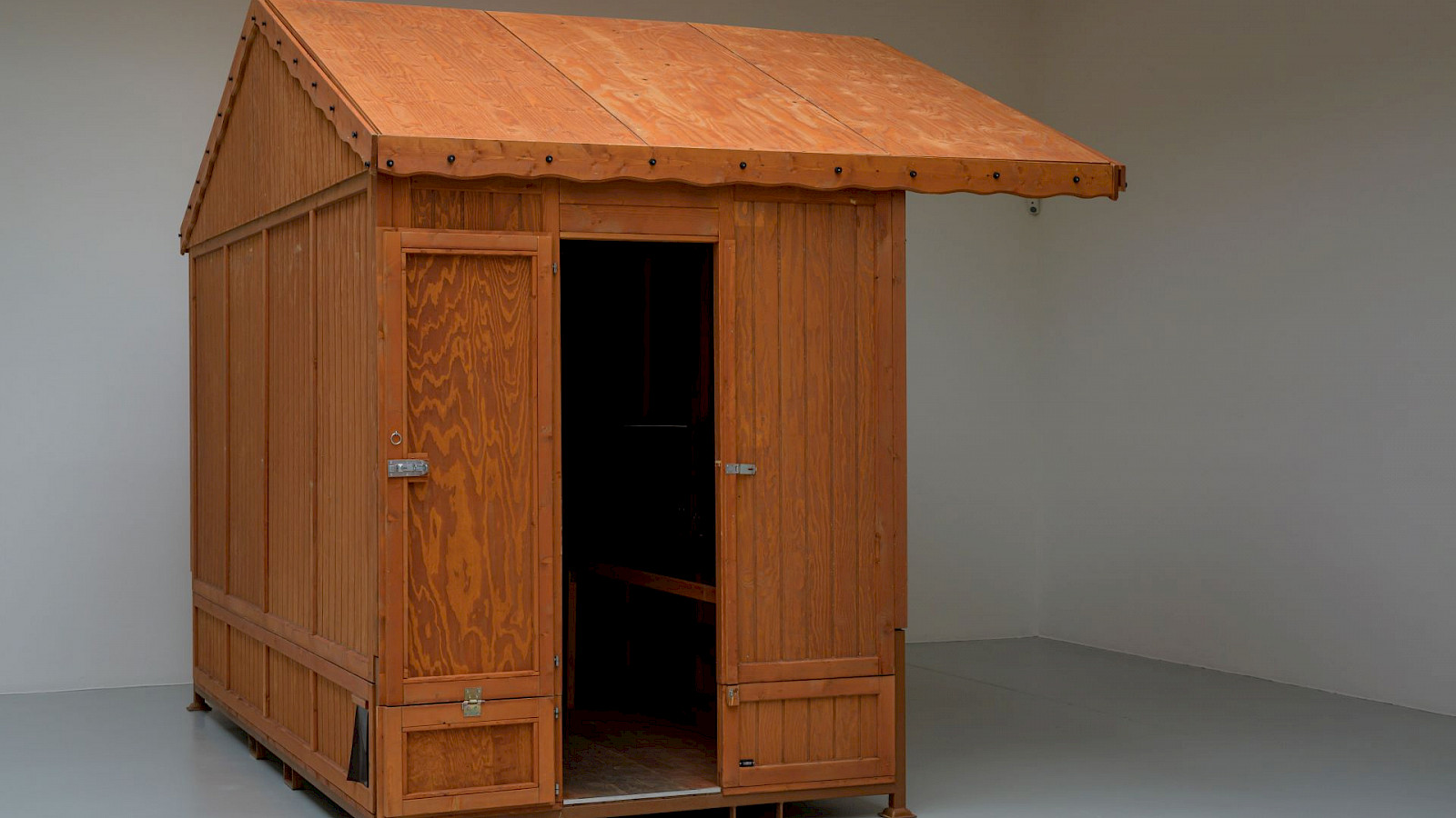 Sara Deraedt, free, Installationsansicht, Kunstverein Freiburg, 2024 © Marc Doradzillo