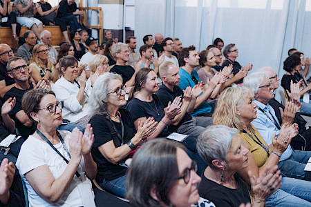 Tim Dornaus / © JUNG